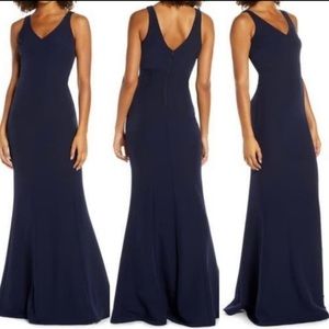 NWOT Show Me Your Mumu Morgan Trumpet Gown in Navy